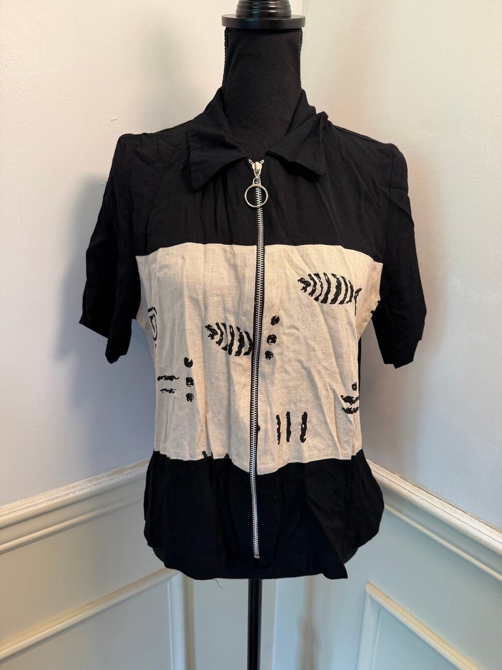 Vintage Pride & Joy Abstract Tribal Fish Collared Zip-Up Top Unique Art to Wear